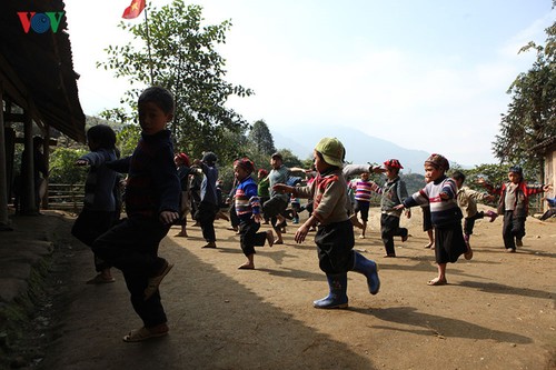 Une école au sommet de Hoang Lien Son - ảnh 2